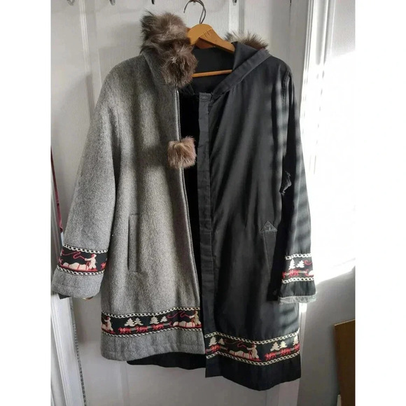 Kerr's fur parka and removable jacket - Picture 2 of 15